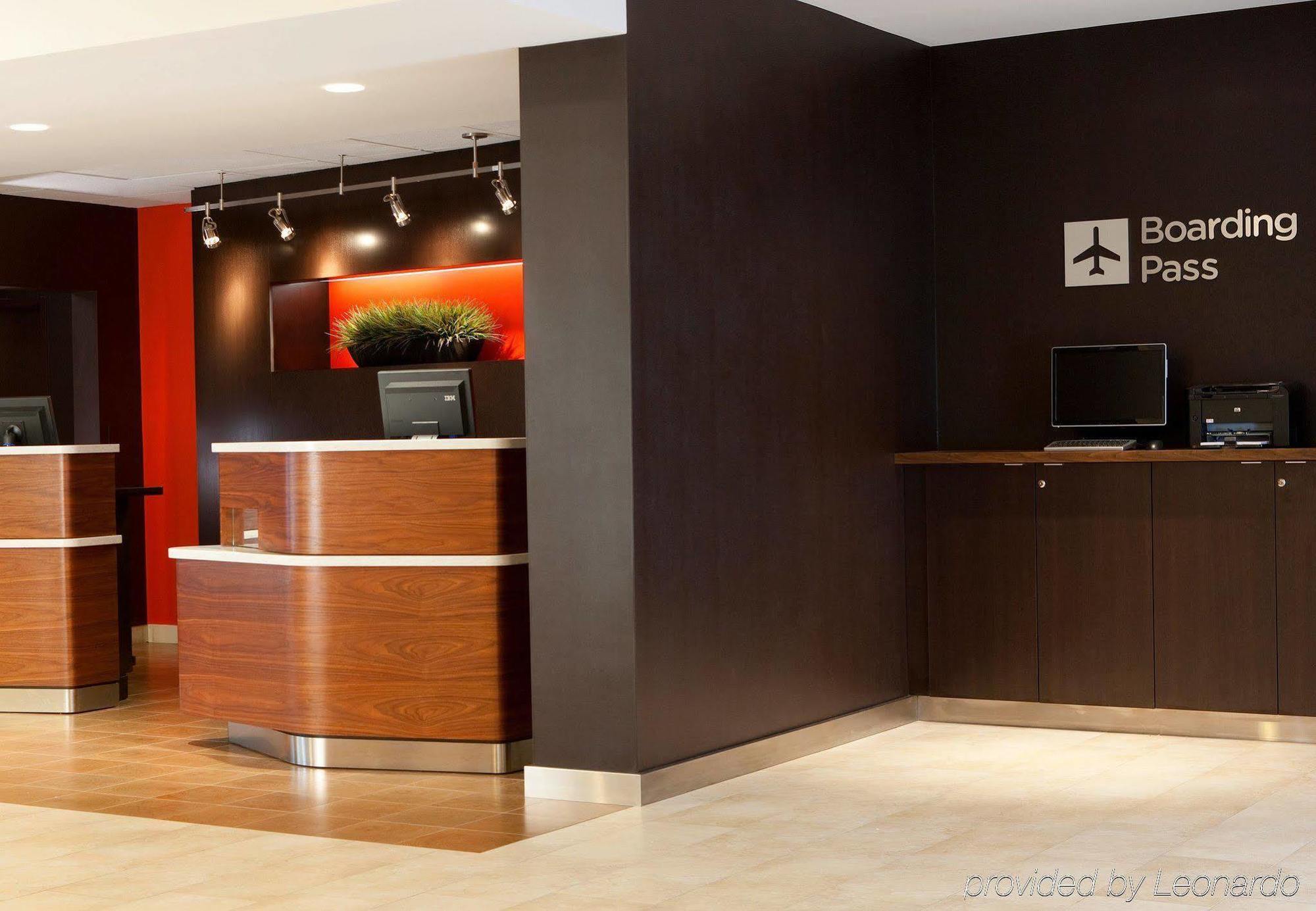 Courtyard By Marriott Boston Norwood/Canton Bagian luar foto