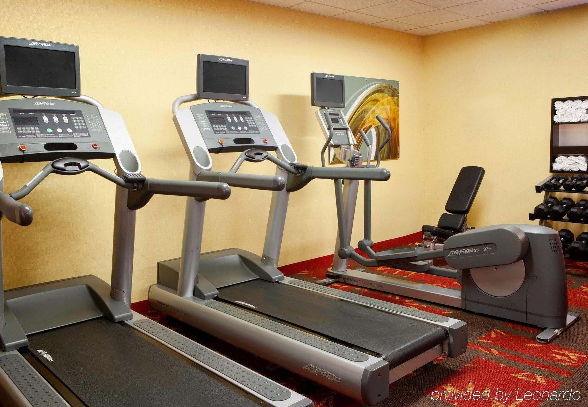 Courtyard By Marriott Boston Norwood/Canton Bagian luar foto