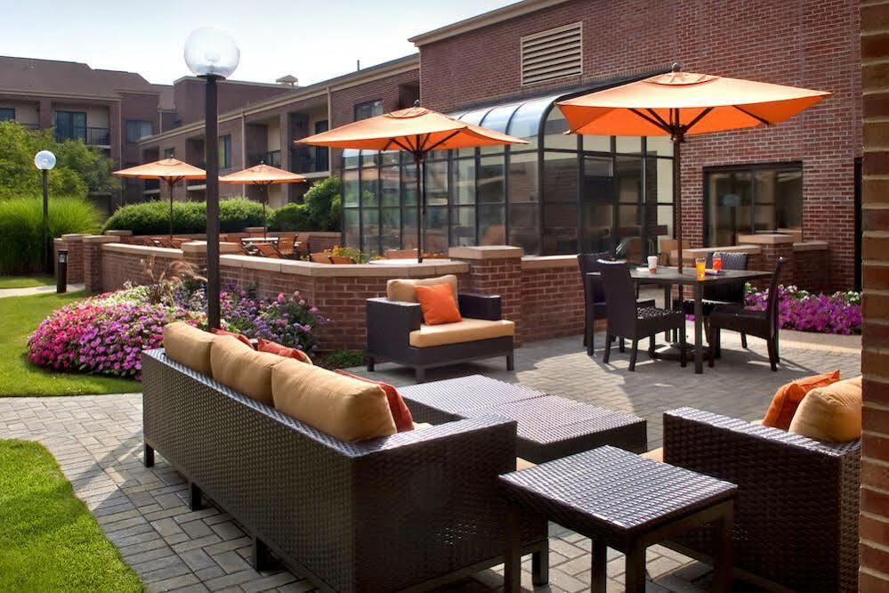Courtyard By Marriott Boston Norwood/Canton Bagian luar foto